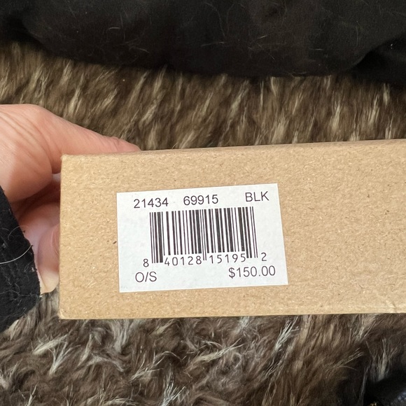 New Will Leather Brand wallet with zipper compartment and snap closure - Picture 7 of 7